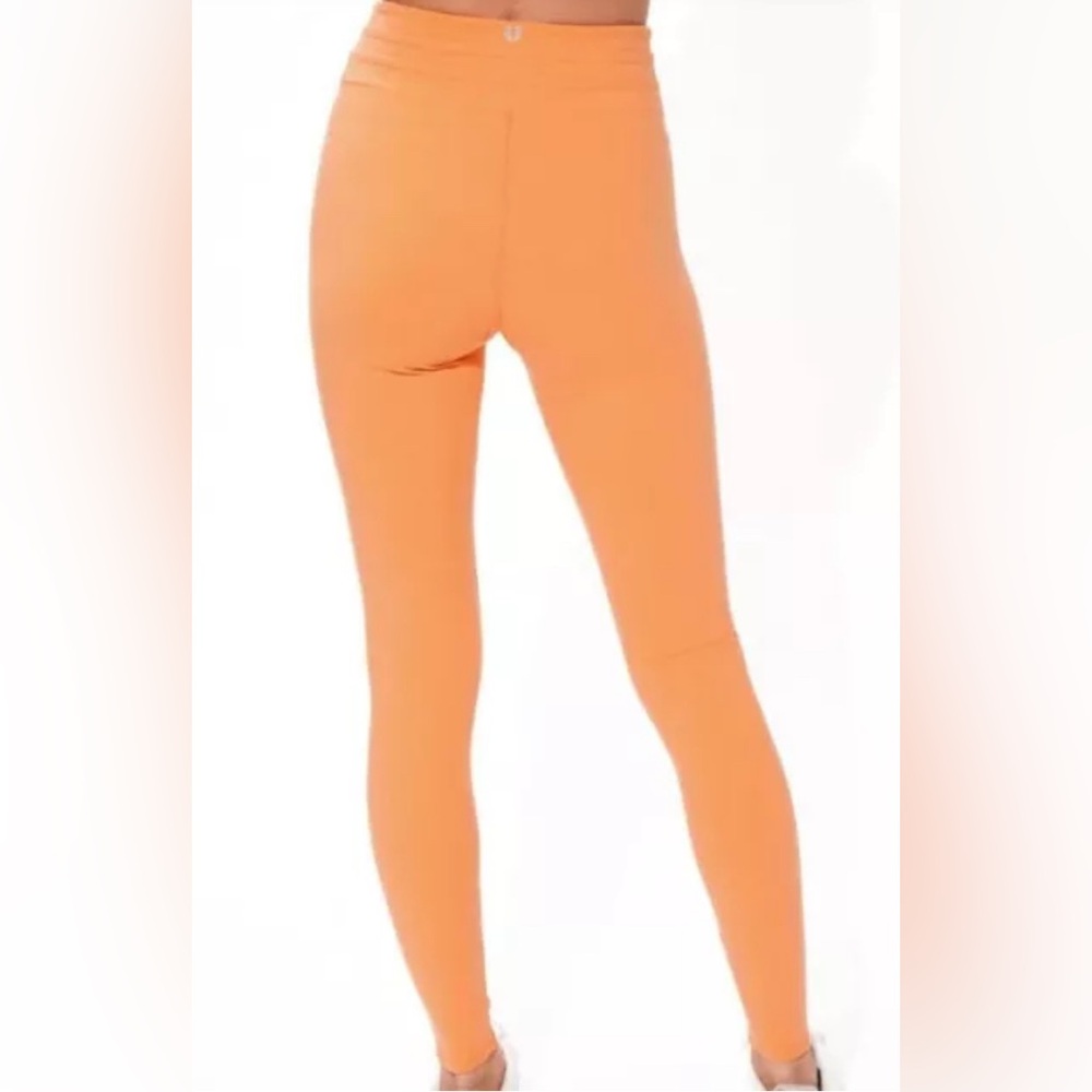 Eleven Venus Williams Women's Nectarine Washed out Leggings Sz Small S NWT $98